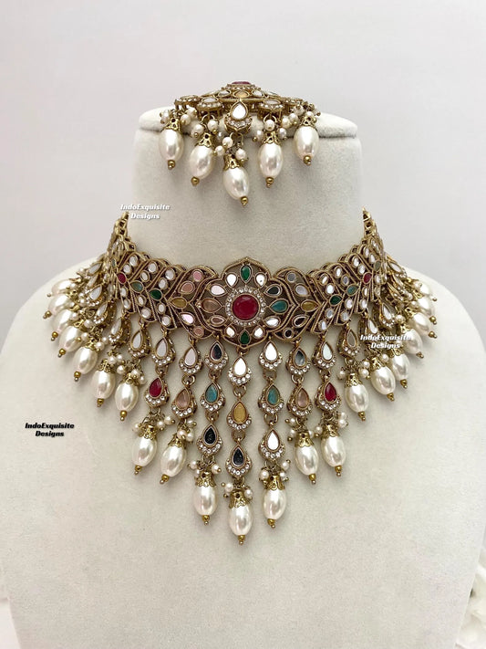 Elegant Antique gold base mirror Choker Set