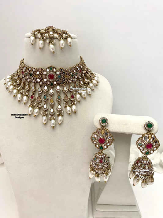 Elegant Antique gold base mirror Choker Set